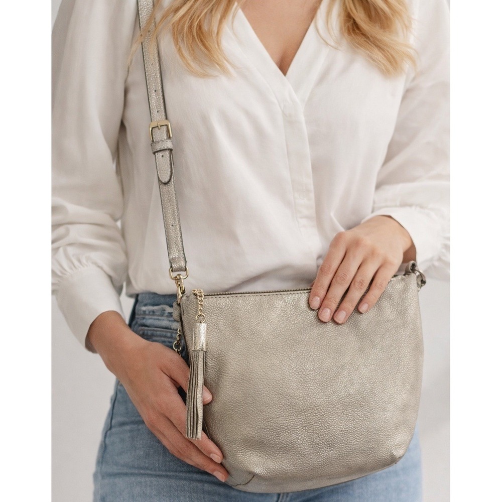 kate spade new york Gray Taupe Bag Purse Crossbody Zip Zipper Tassel Accent